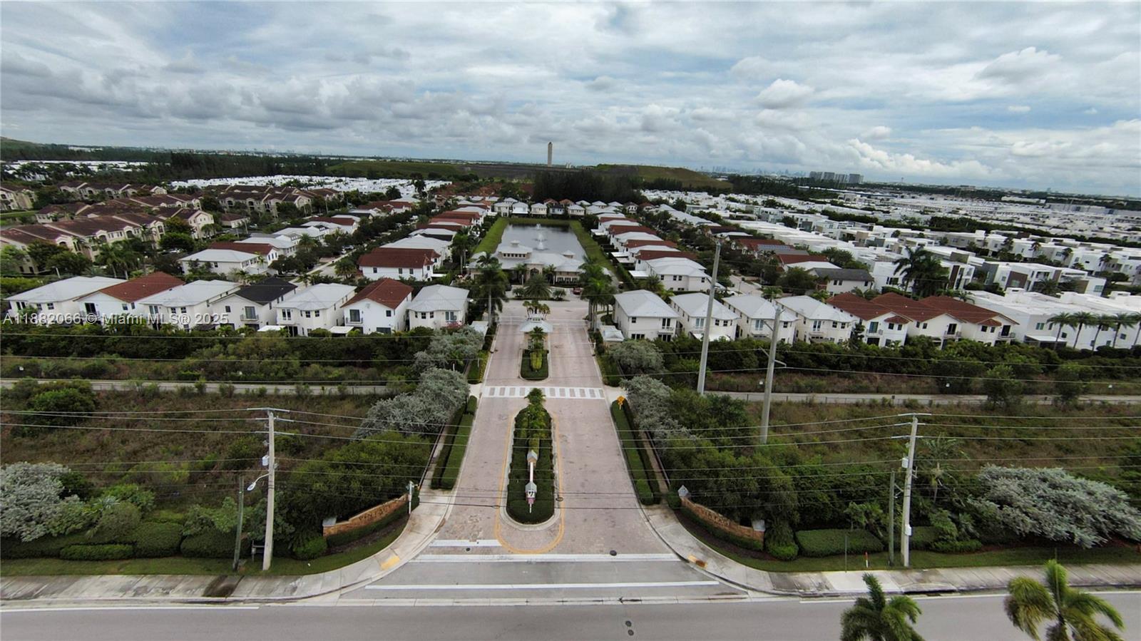 VINTAGE ESTATES - Residential