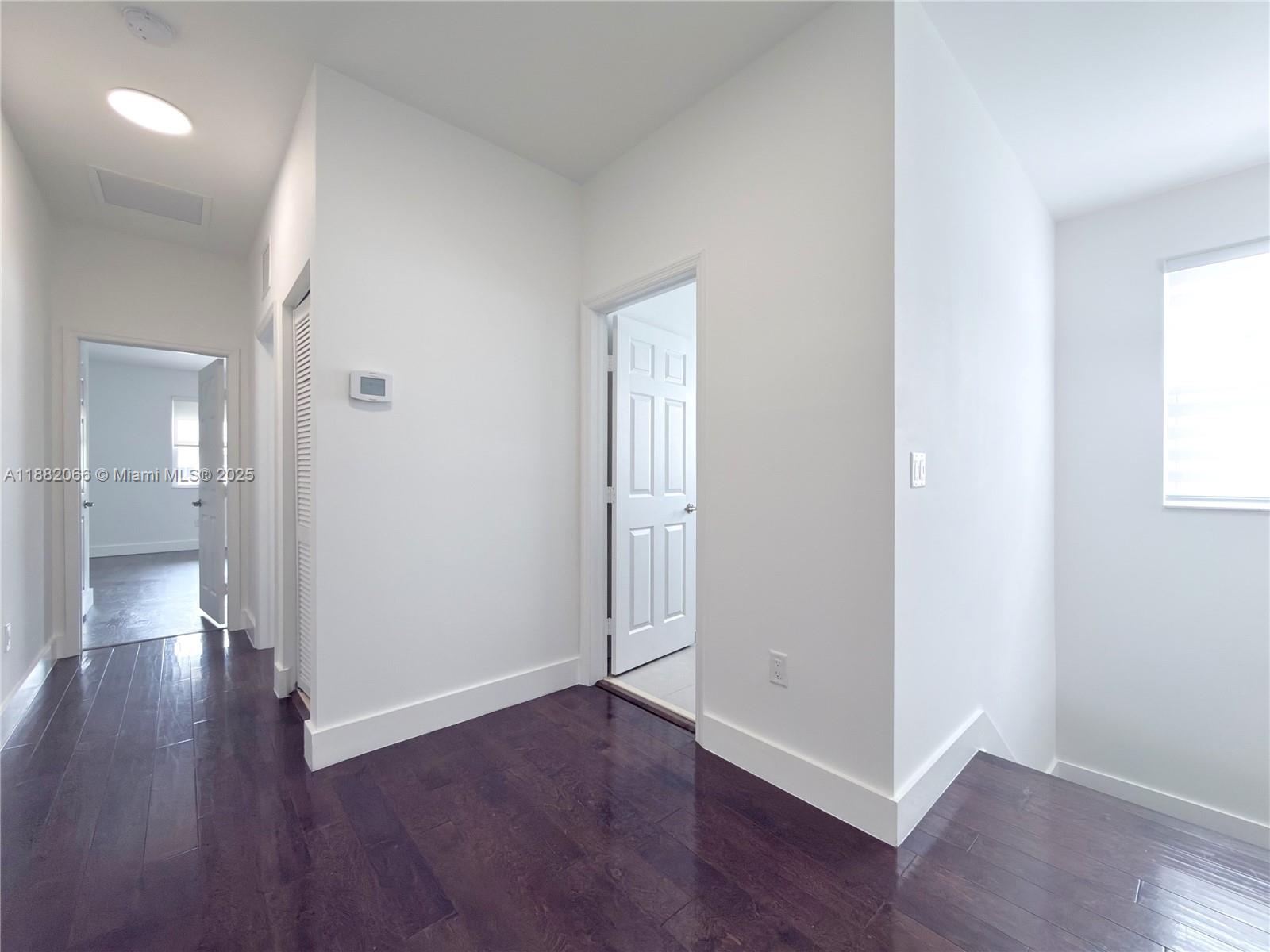 VINTAGE ESTATES - Residential