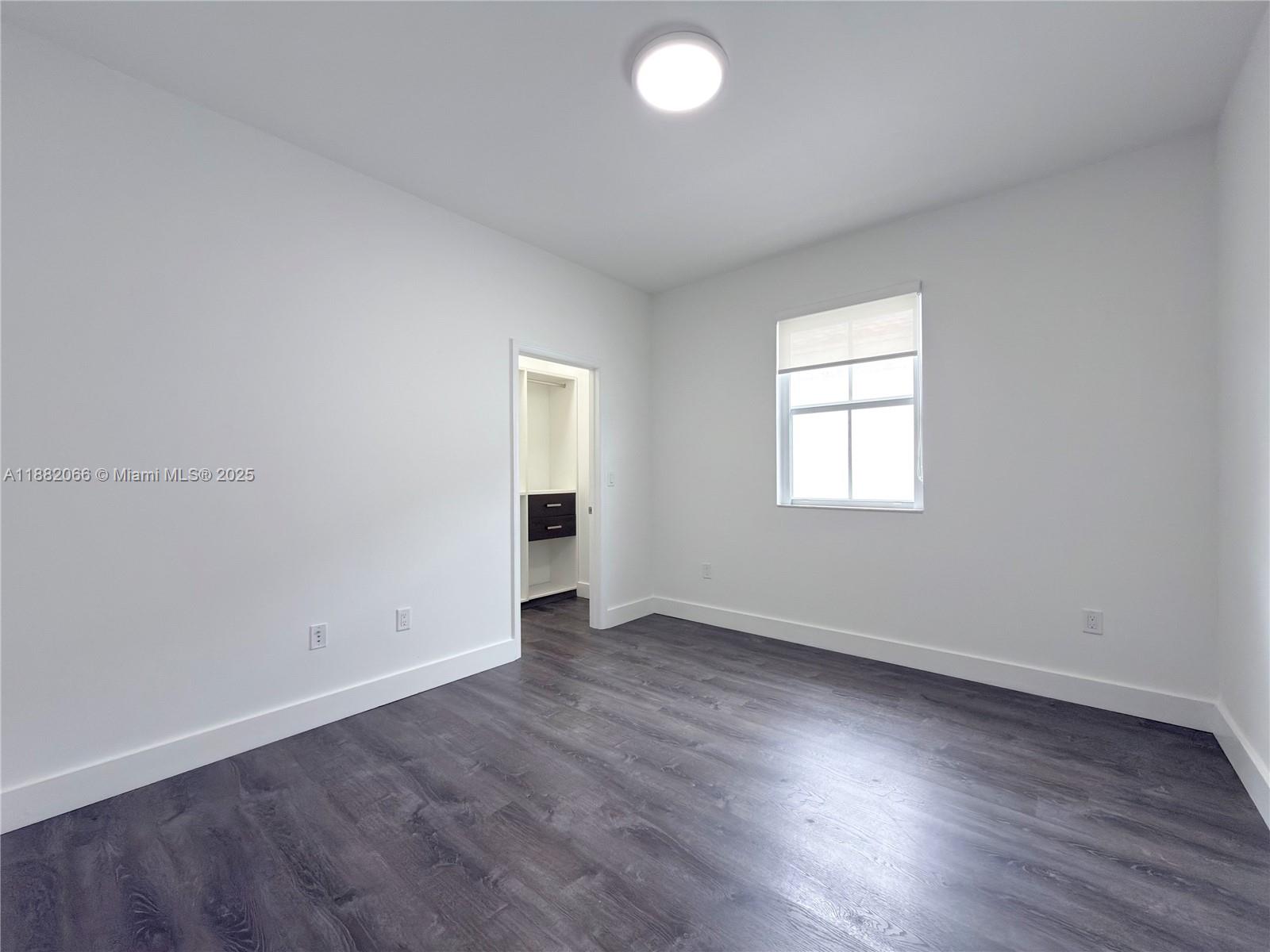 VINTAGE ESTATES - Residential