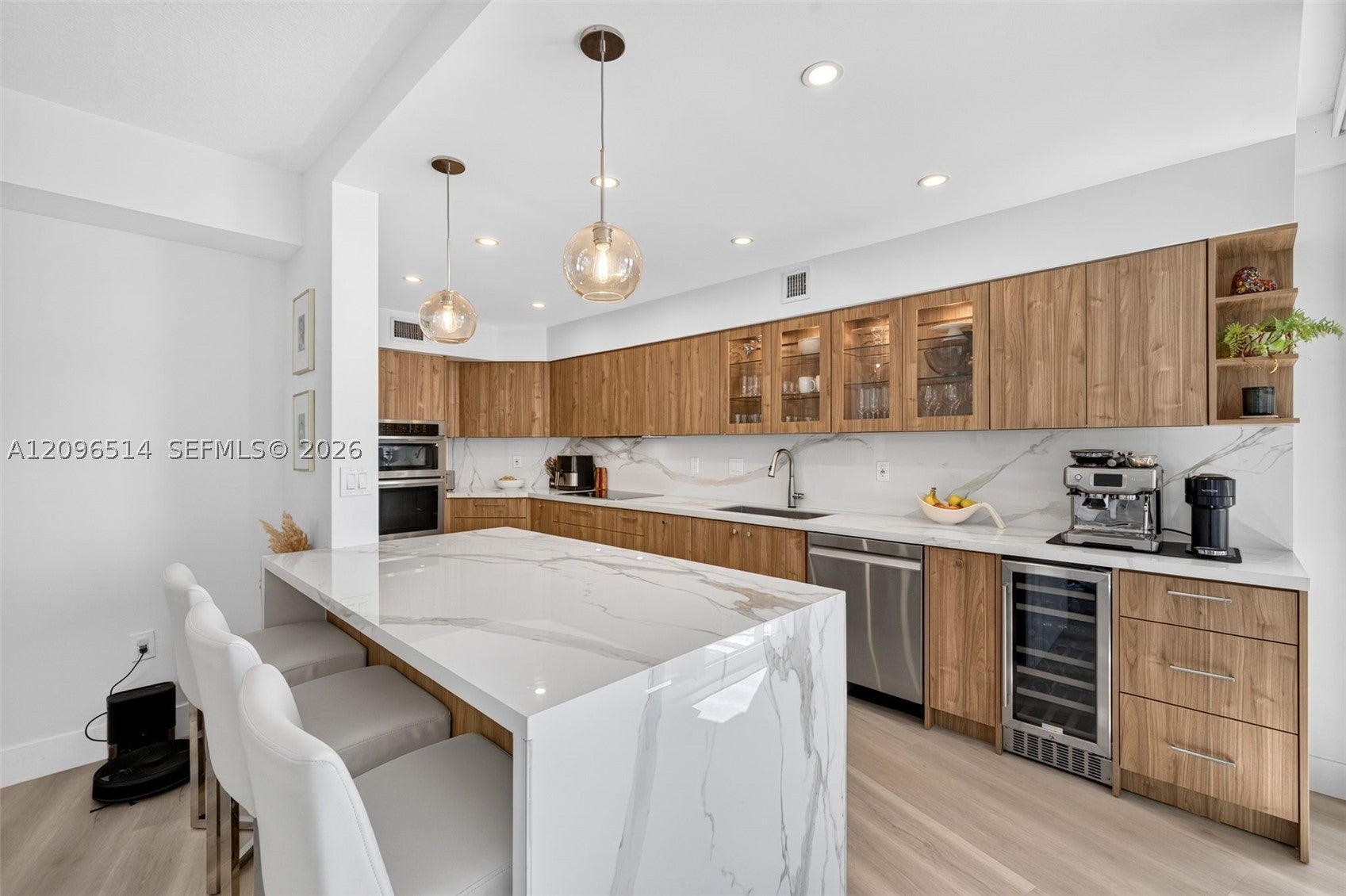 3370 Hidden Bay Dr 2410