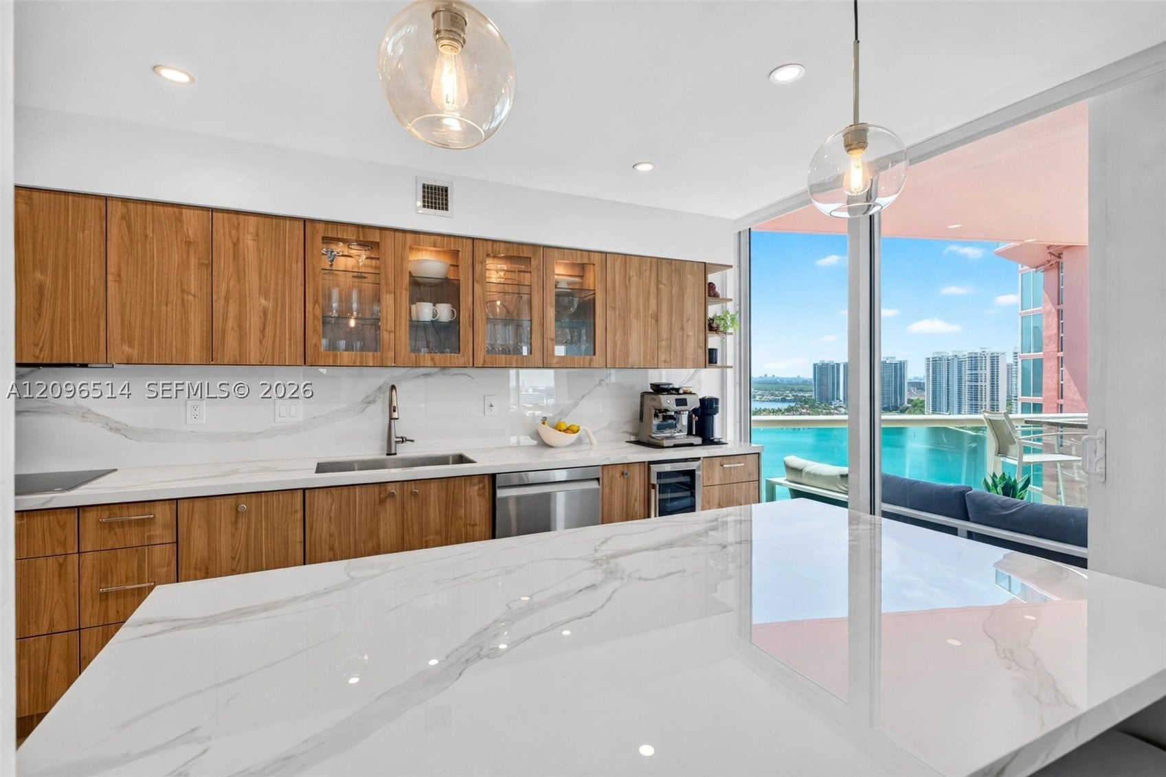 3370 Hidden Bay Dr 2410