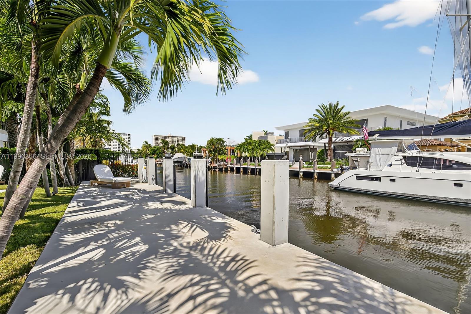 RIVIERA Isles - Residential