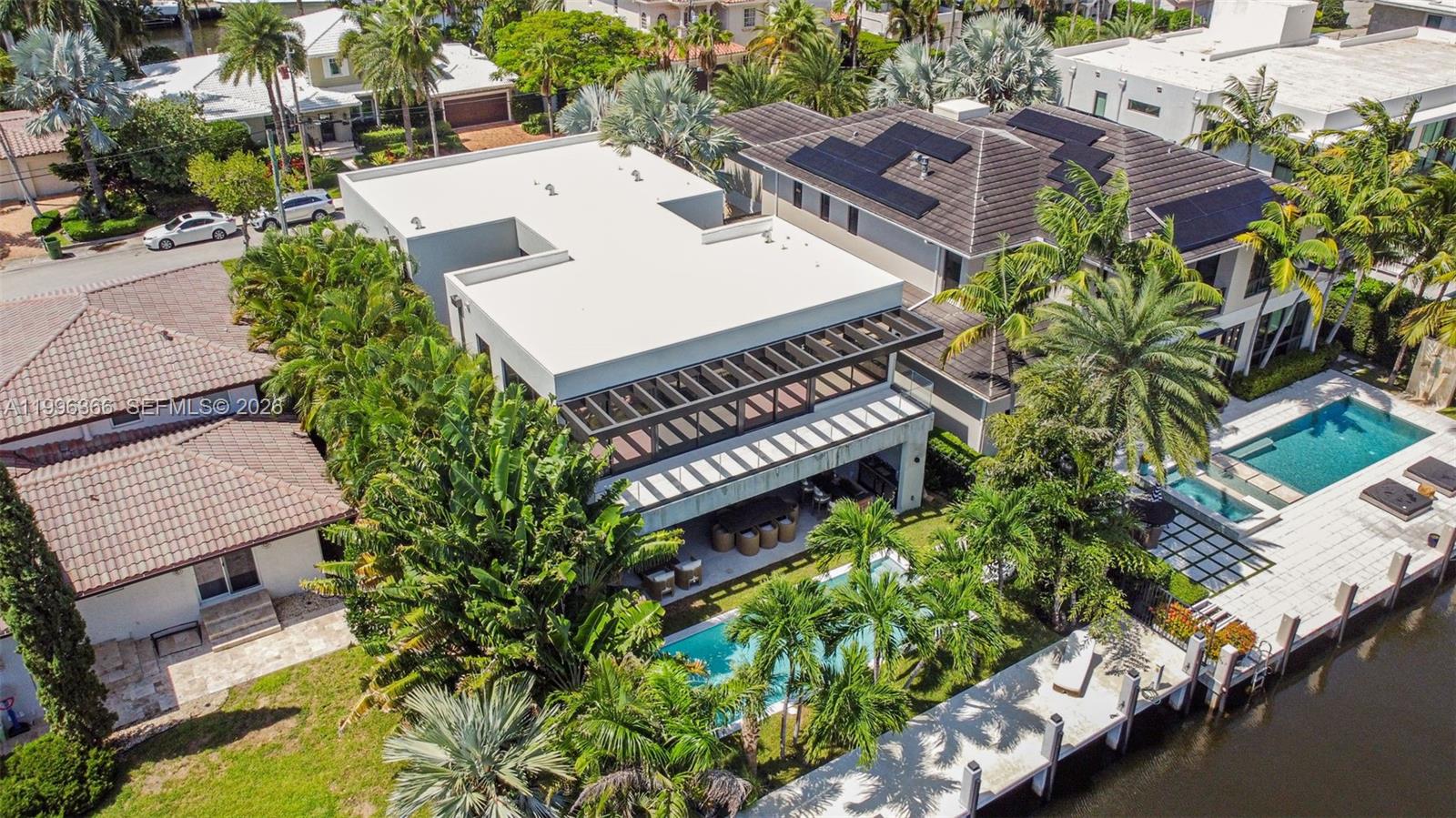 RIVIERA Isles - Residential