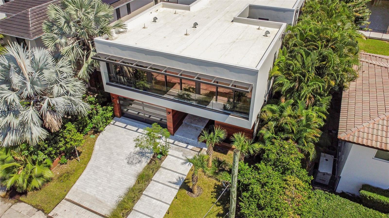 RIVIERA Isles - Residential