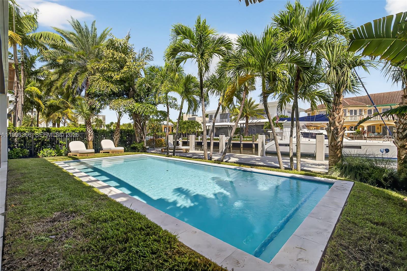 RIVIERA Isles - Residential