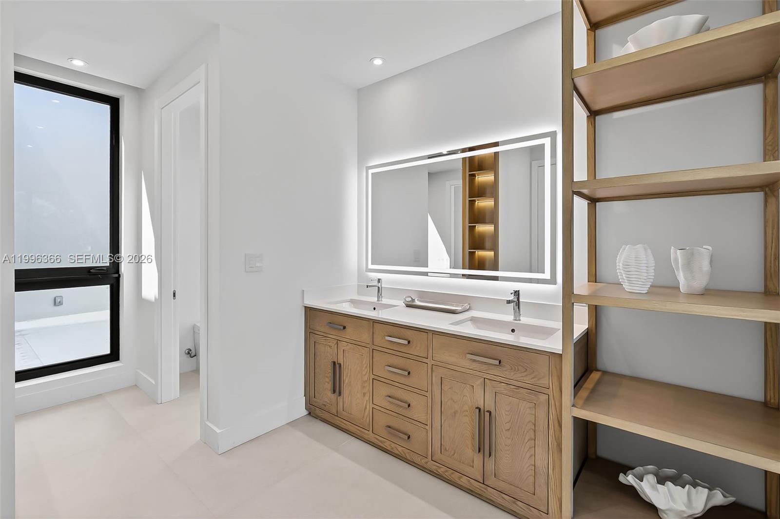 RIVIERA Isles - Residential