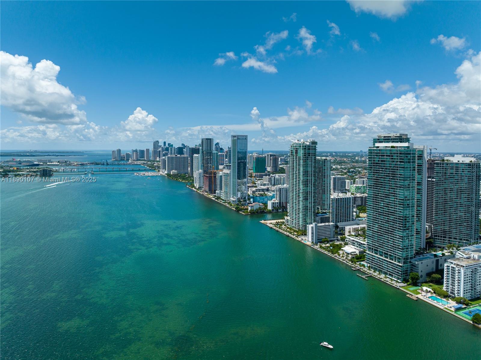 ONE PARAISO CONDO - Residential