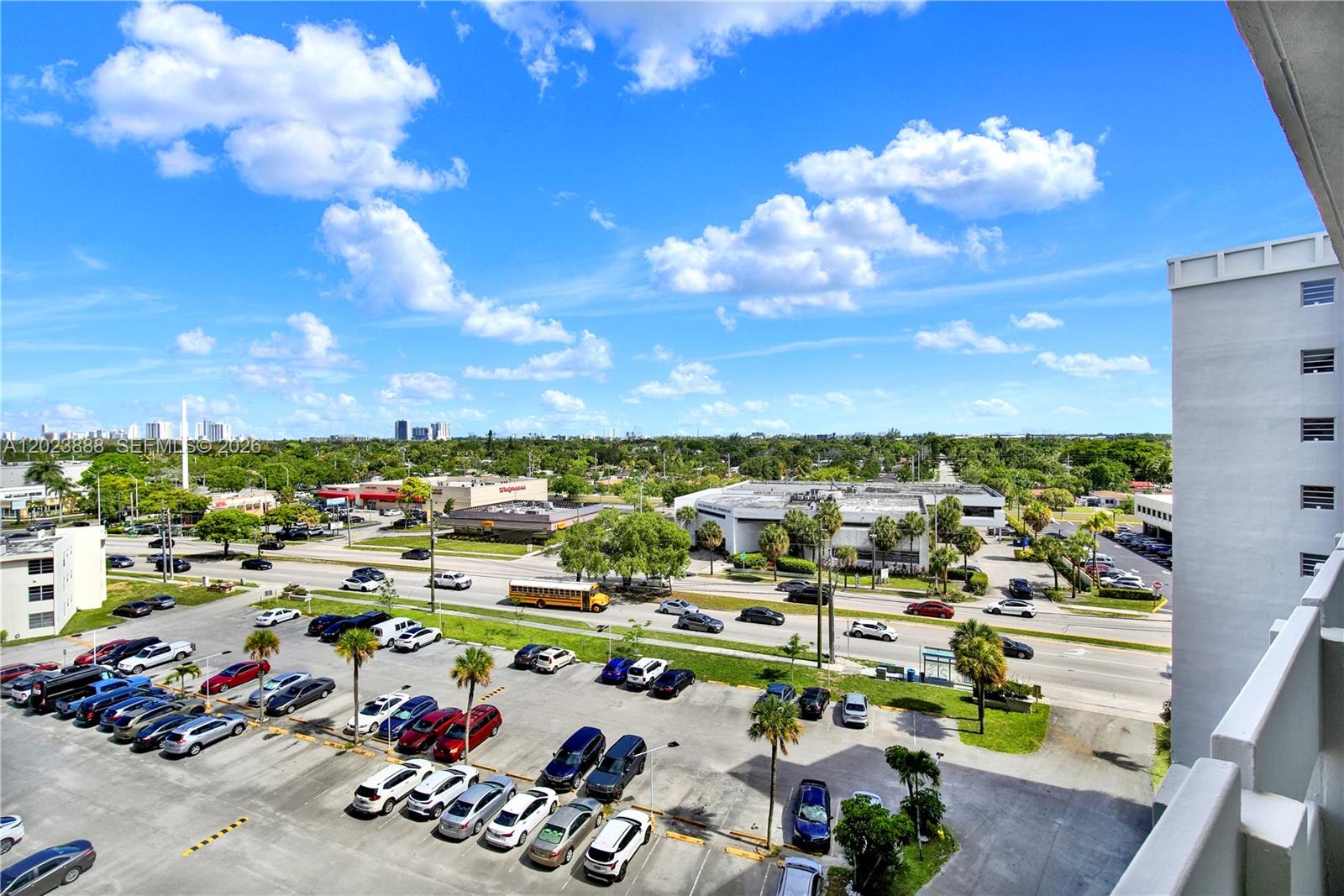 FIFITH MOORINGS CONDO - Residential