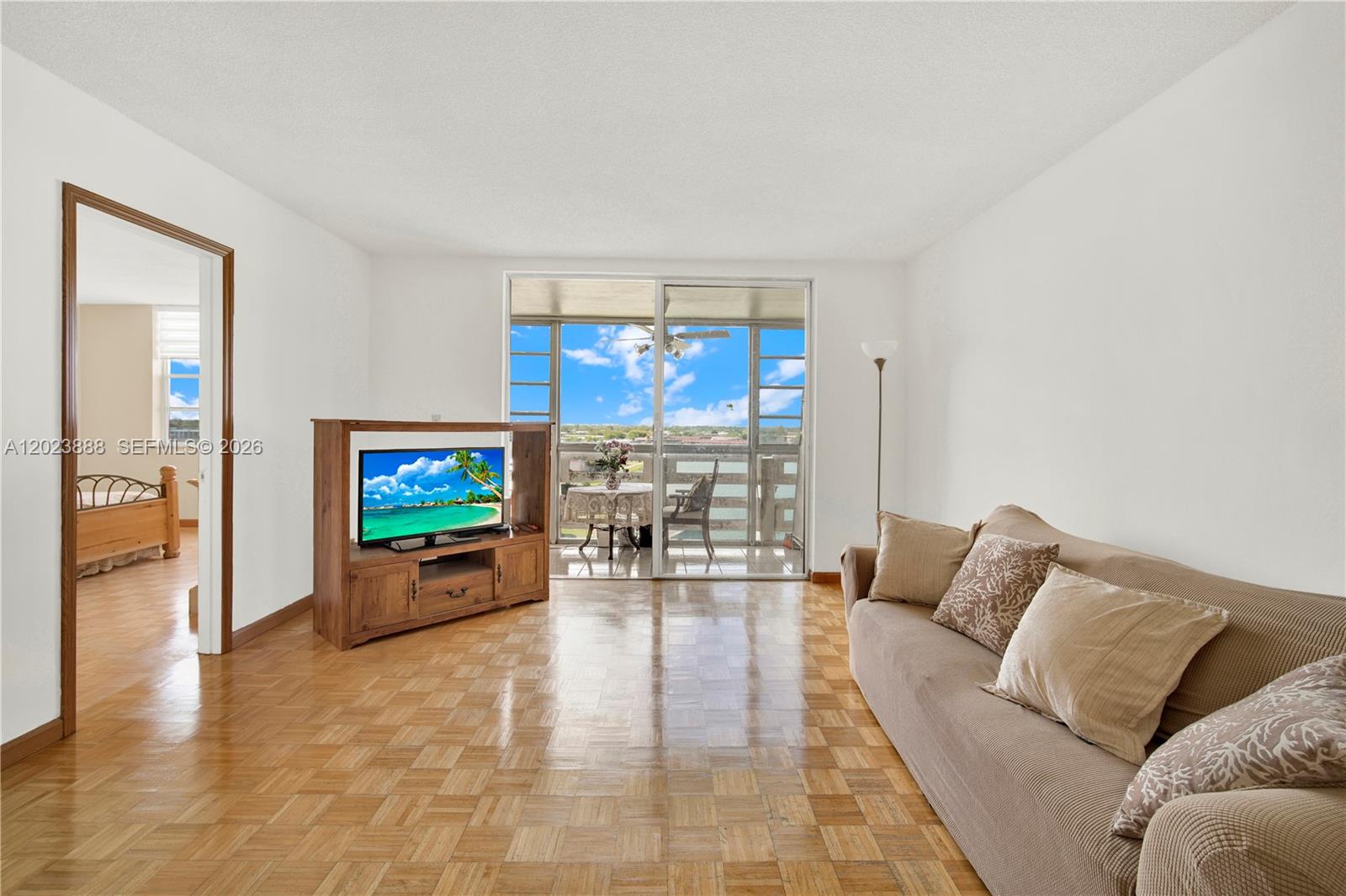 FIFITH MOORINGS CONDO - Residential