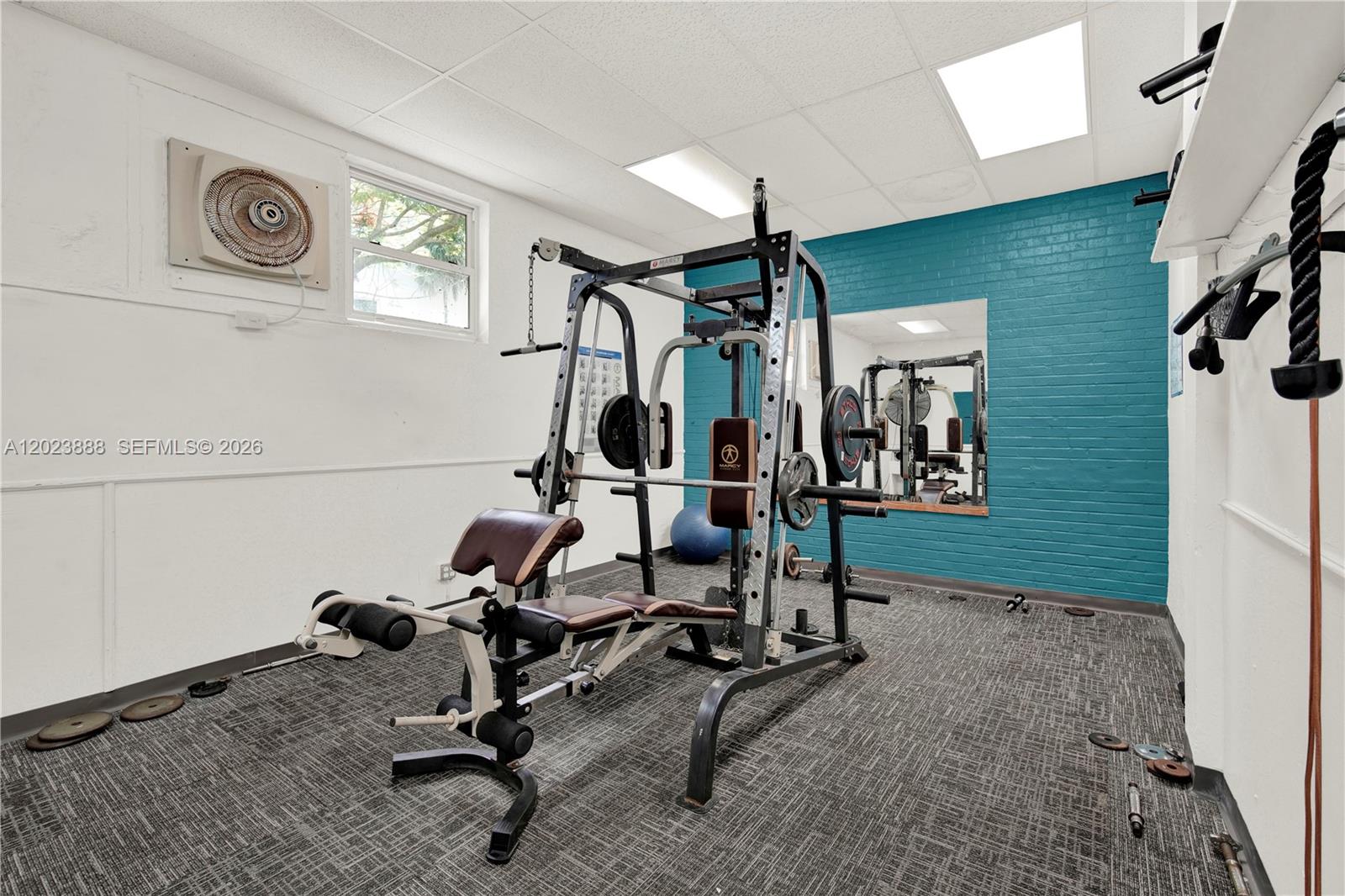 FIFITH MOORINGS CONDO - Residential