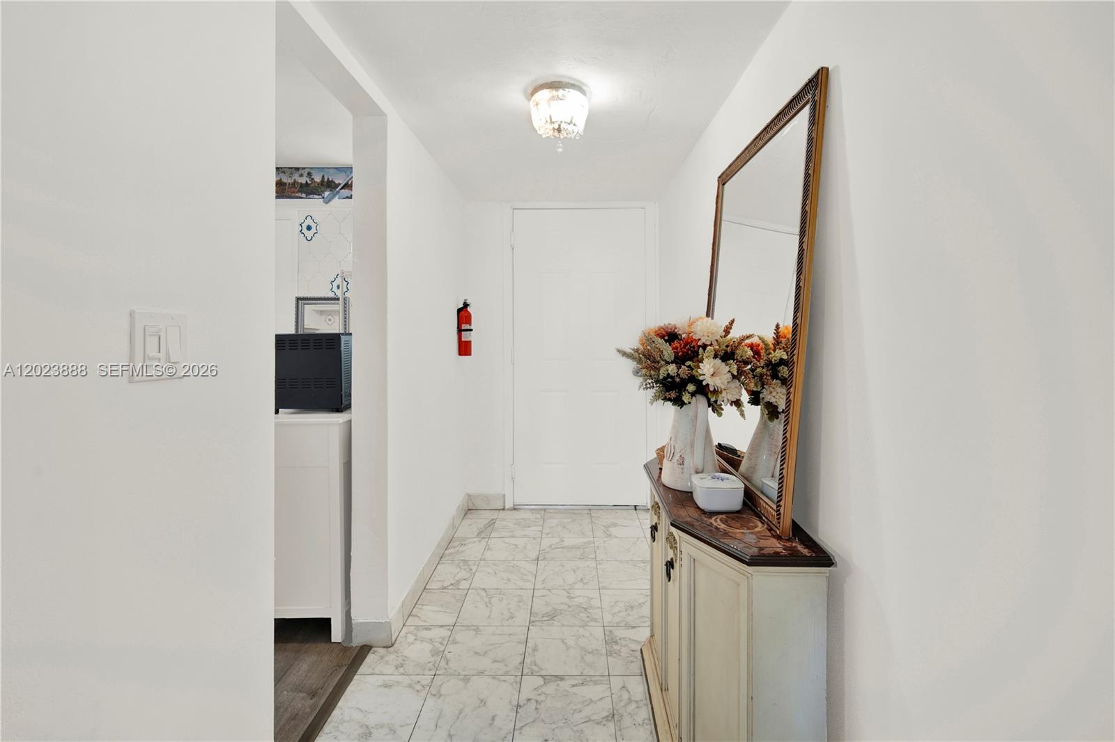 FIFITH MOORINGS CONDO - Residential