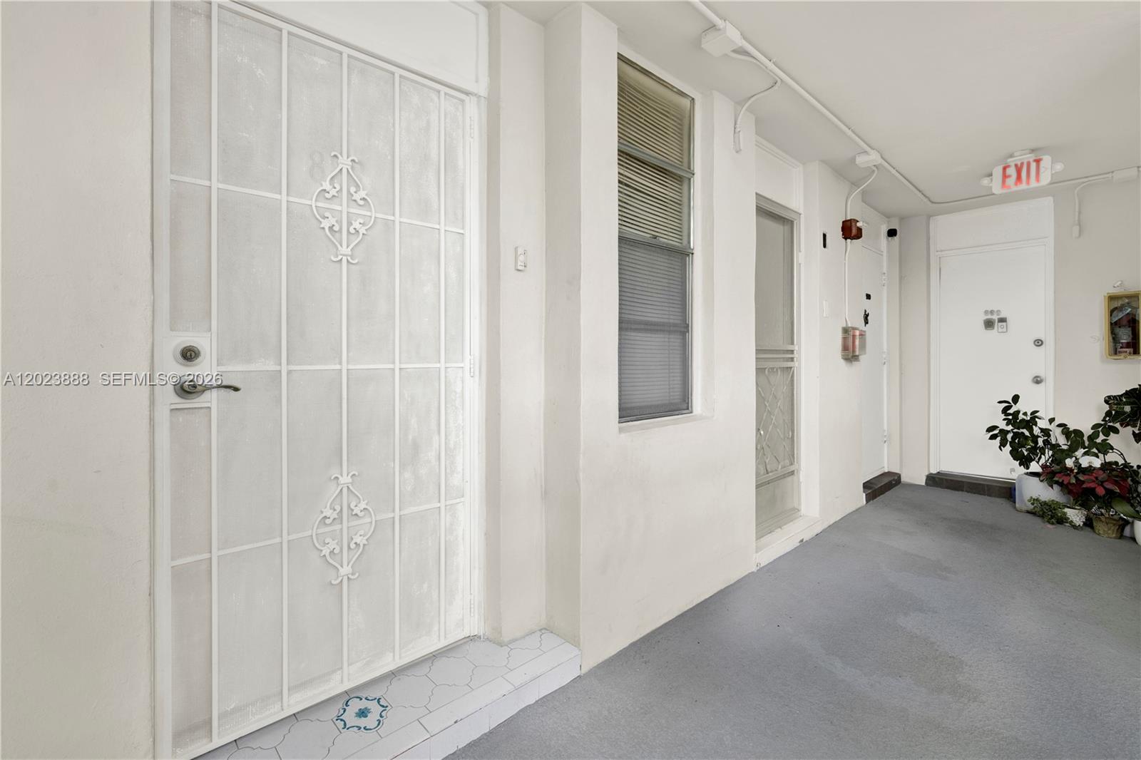 FIFITH MOORINGS CONDO - Residential