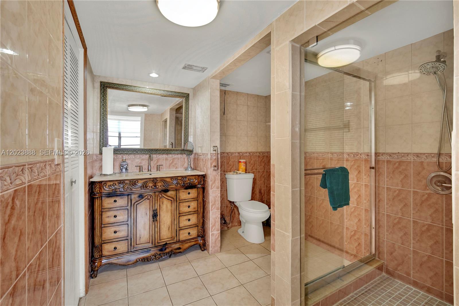 FIFITH MOORINGS CONDO - Residential