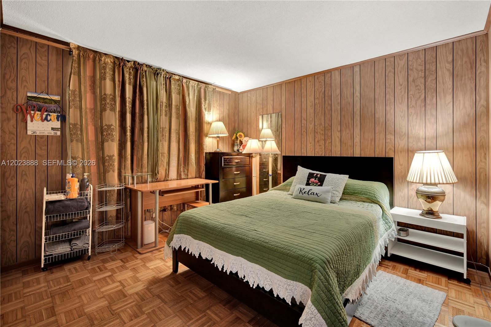 FIFITH MOORINGS CONDO - Residential