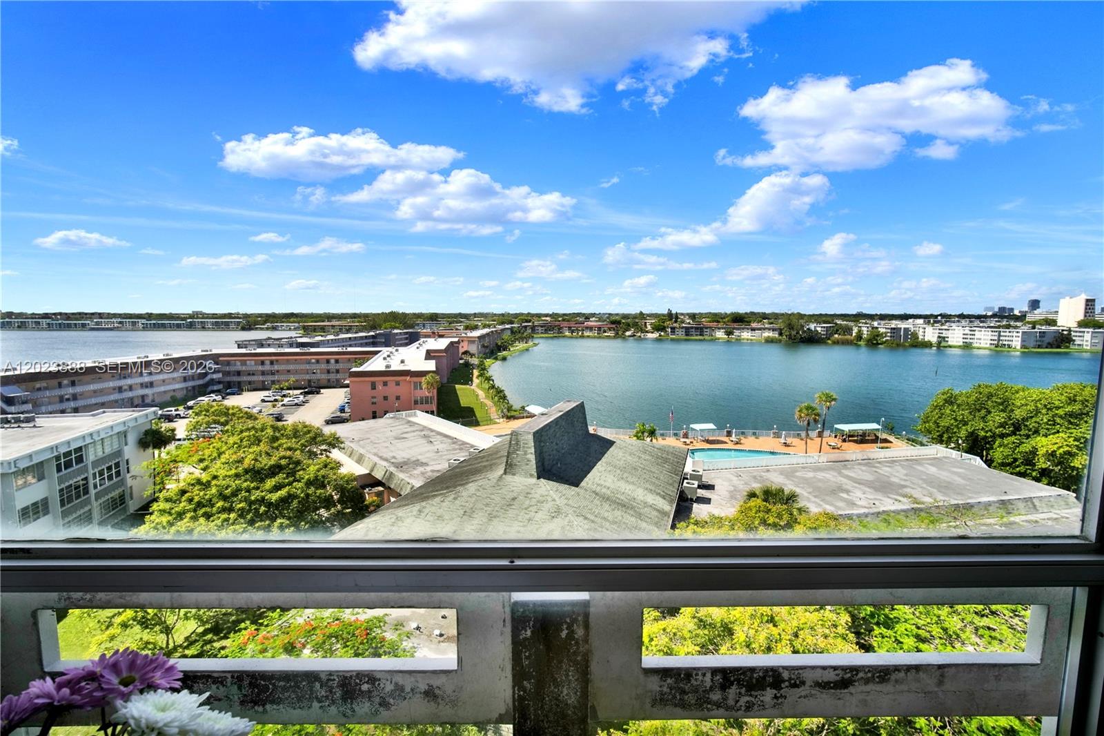 FIFITH MOORINGS CONDO - Residential