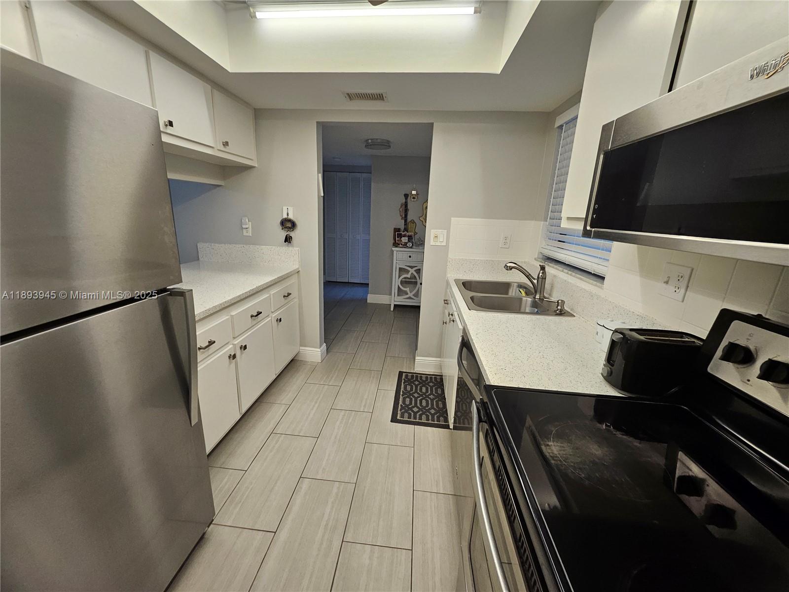 PINES OF SPRINGTREE - Residential Lease