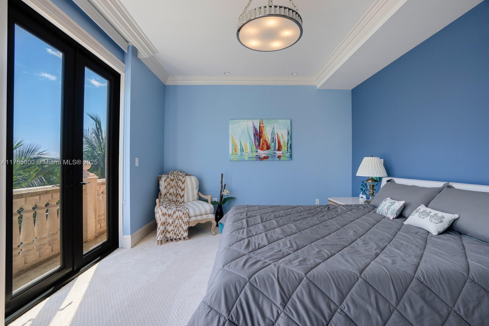 CLOISTERS ON THE BAY COND - Residential