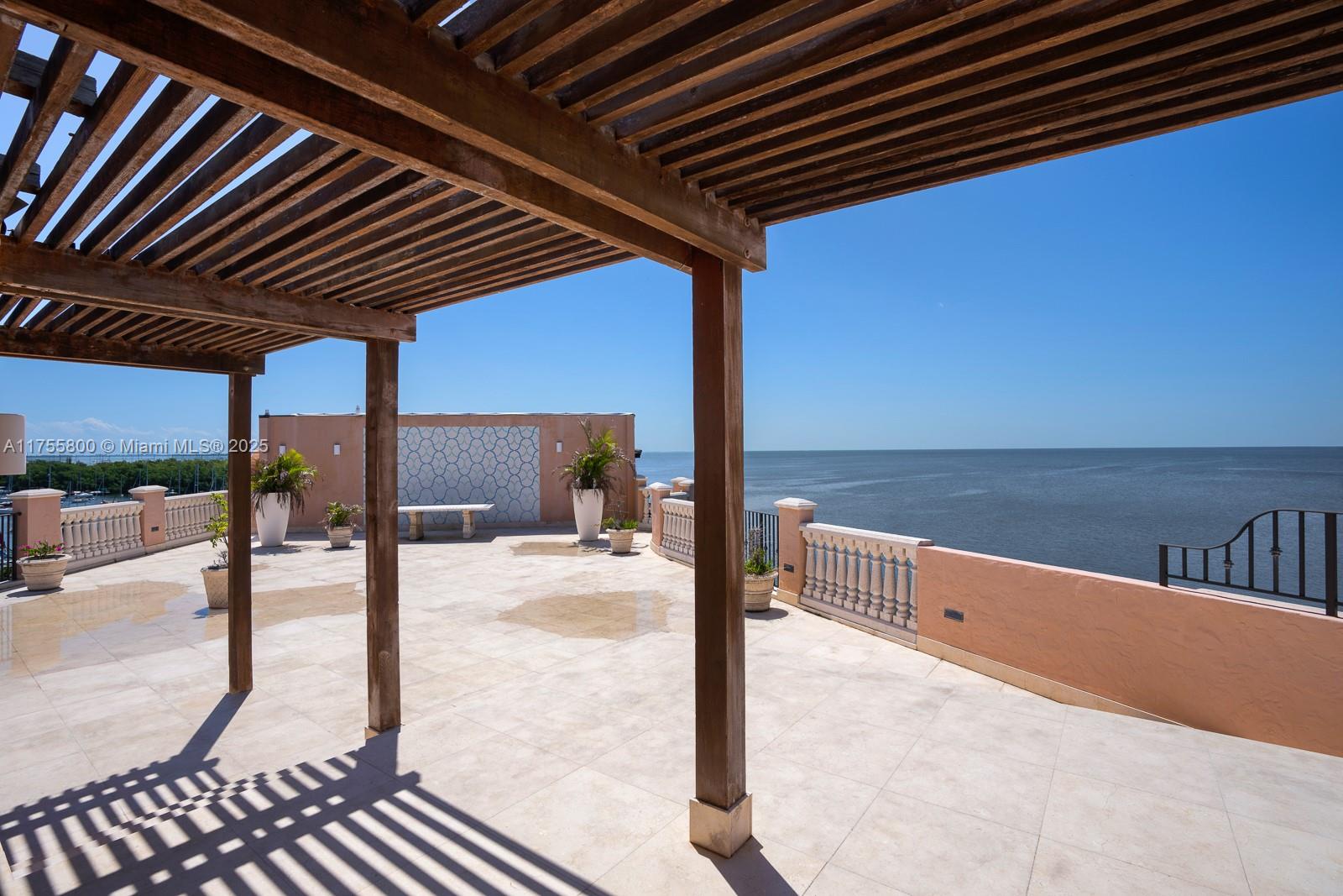 CLOISTERS ON THE BAY COND - Residential