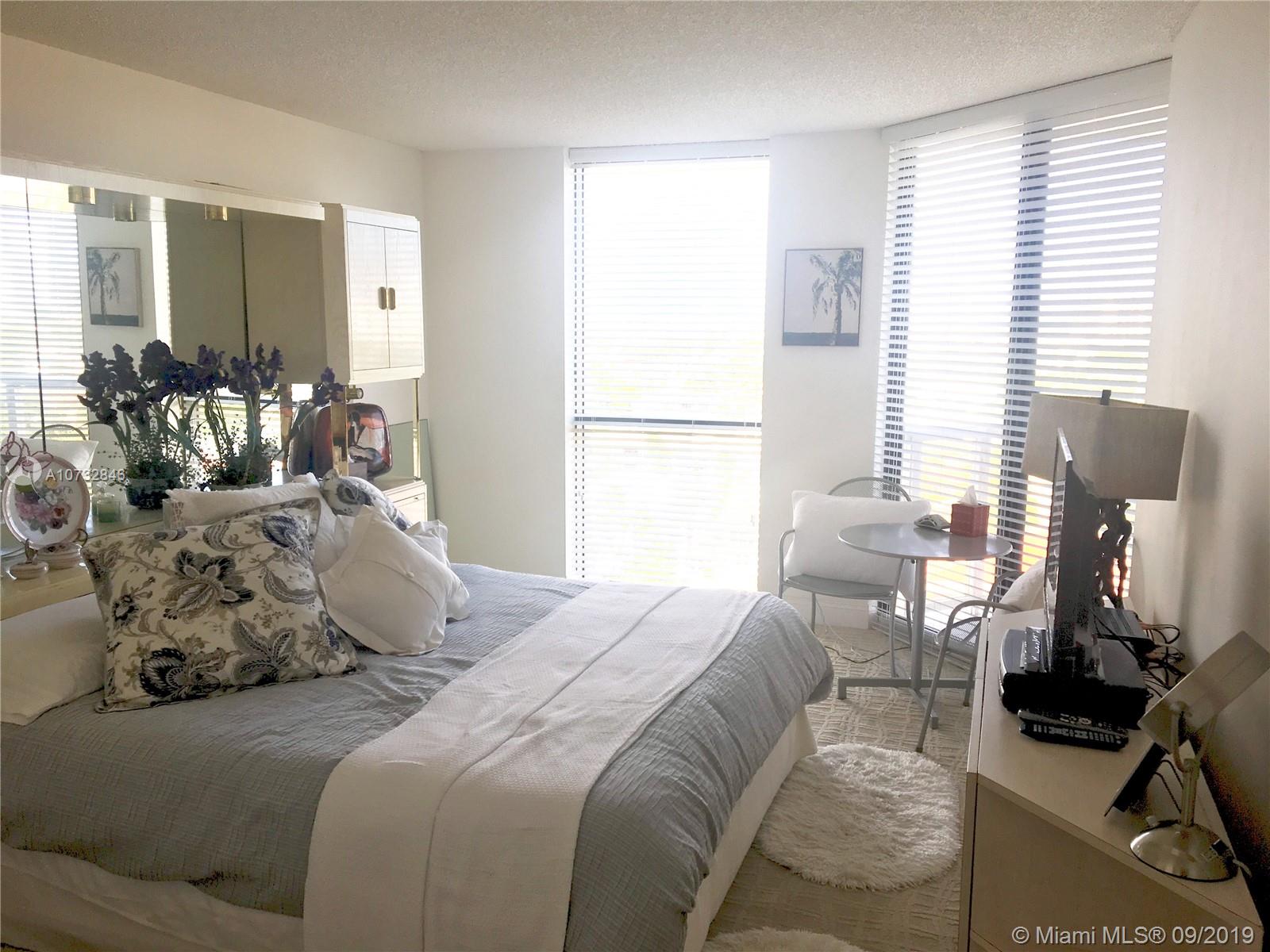 HARBOR TOWERS - Residential Lease