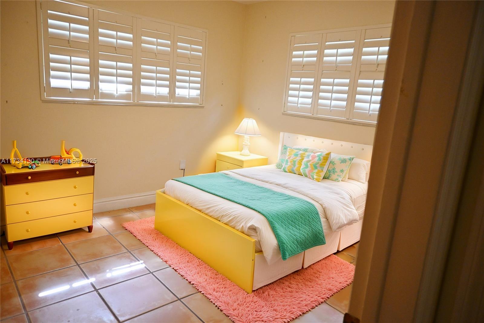 CORAL GABLES GRANADA SEC - Residential
