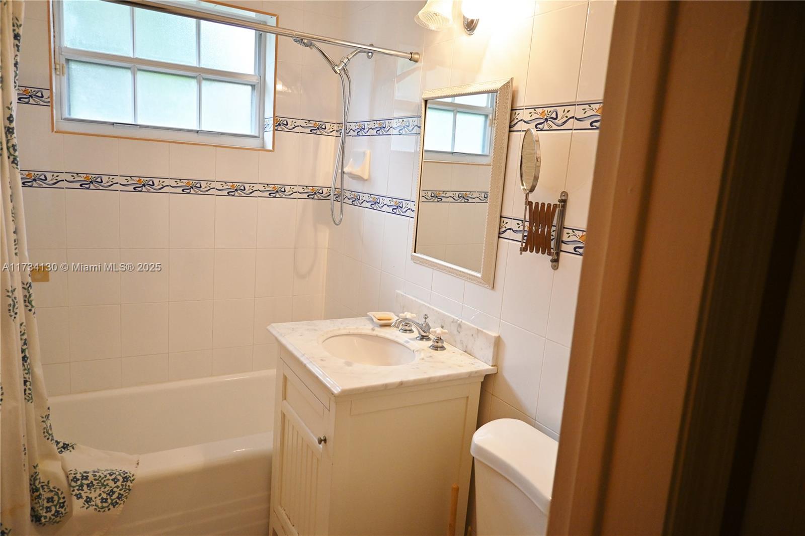 CORAL GABLES GRANADA SEC - Residential