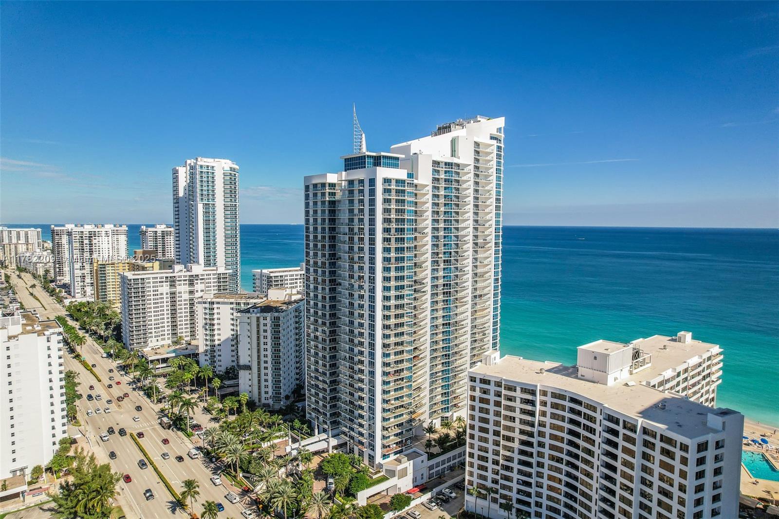 3101 S Ocean Dr 1202, Hollywood, Broward County, Florida - 3 Bedrooms  
3 Bathrooms - 