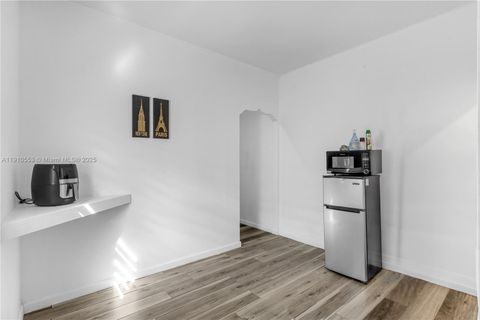 2012 SE 15th St 1 Homestead FL 33035