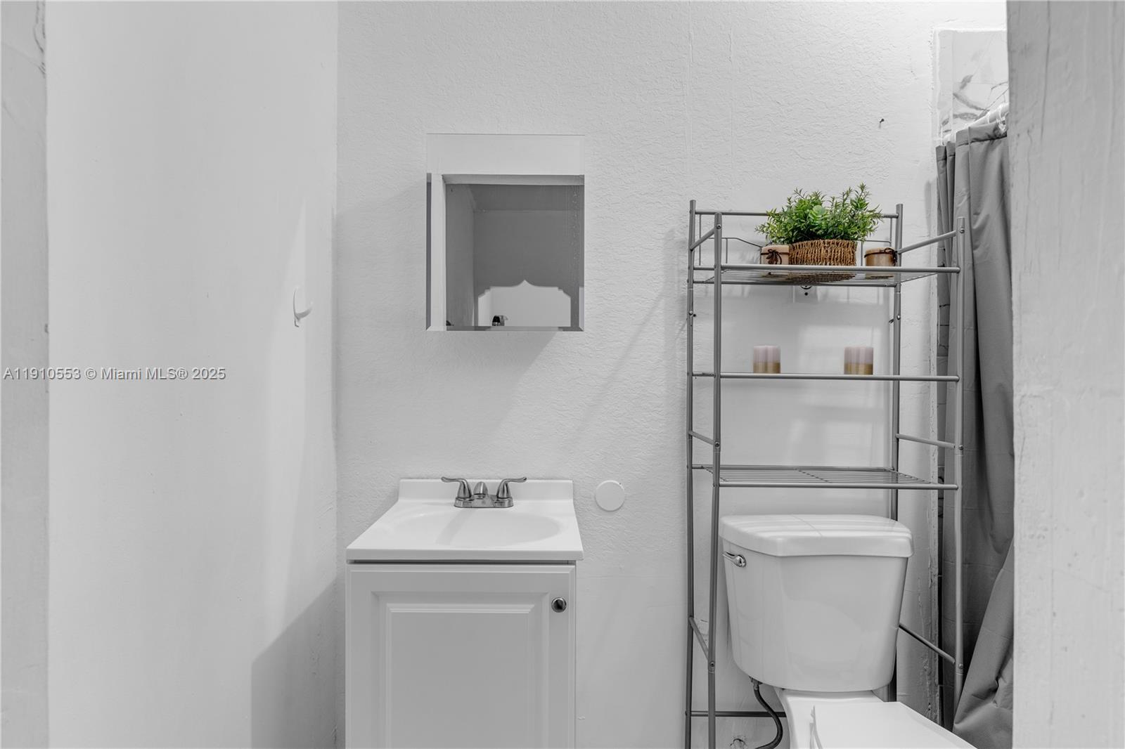 SHORES AT KEYS GATE - Residential Lease