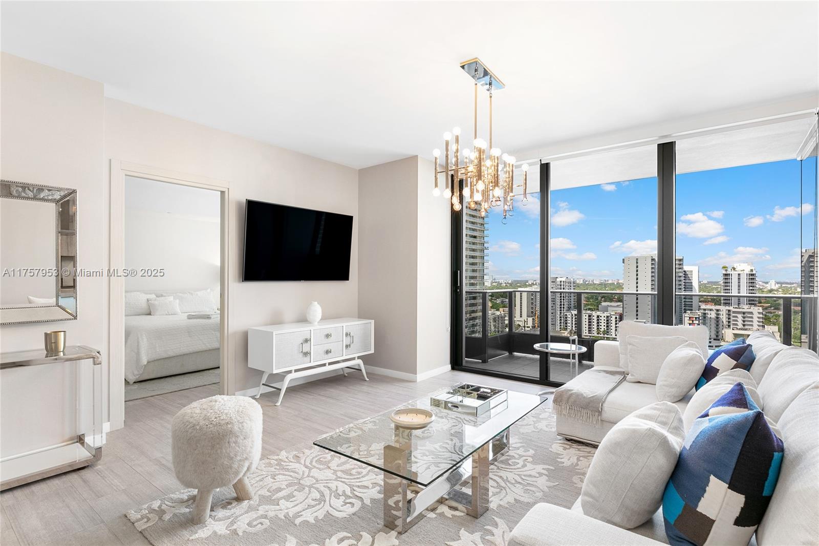 Property for Sale at 1000 Brickell Plz 2211, Miami, Broward County, Florida - Bedrooms: 1 
Bathrooms: 2  - $848,000