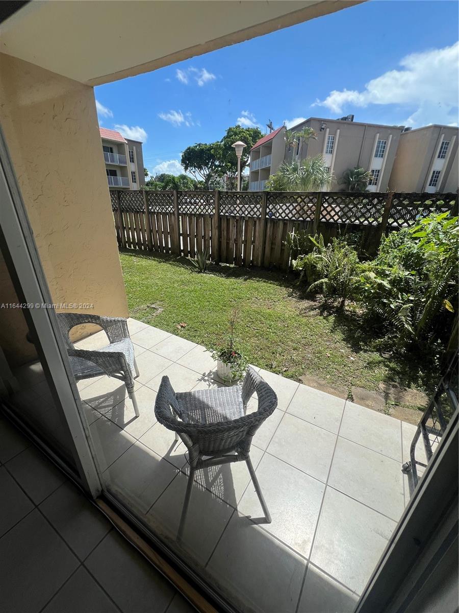 DORAL GARDENS II CONDO - Residential