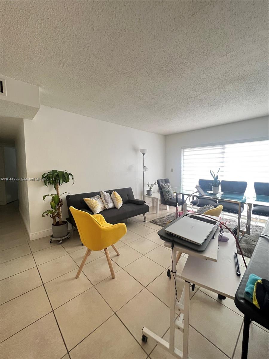 DORAL GARDENS II CONDO - Residential