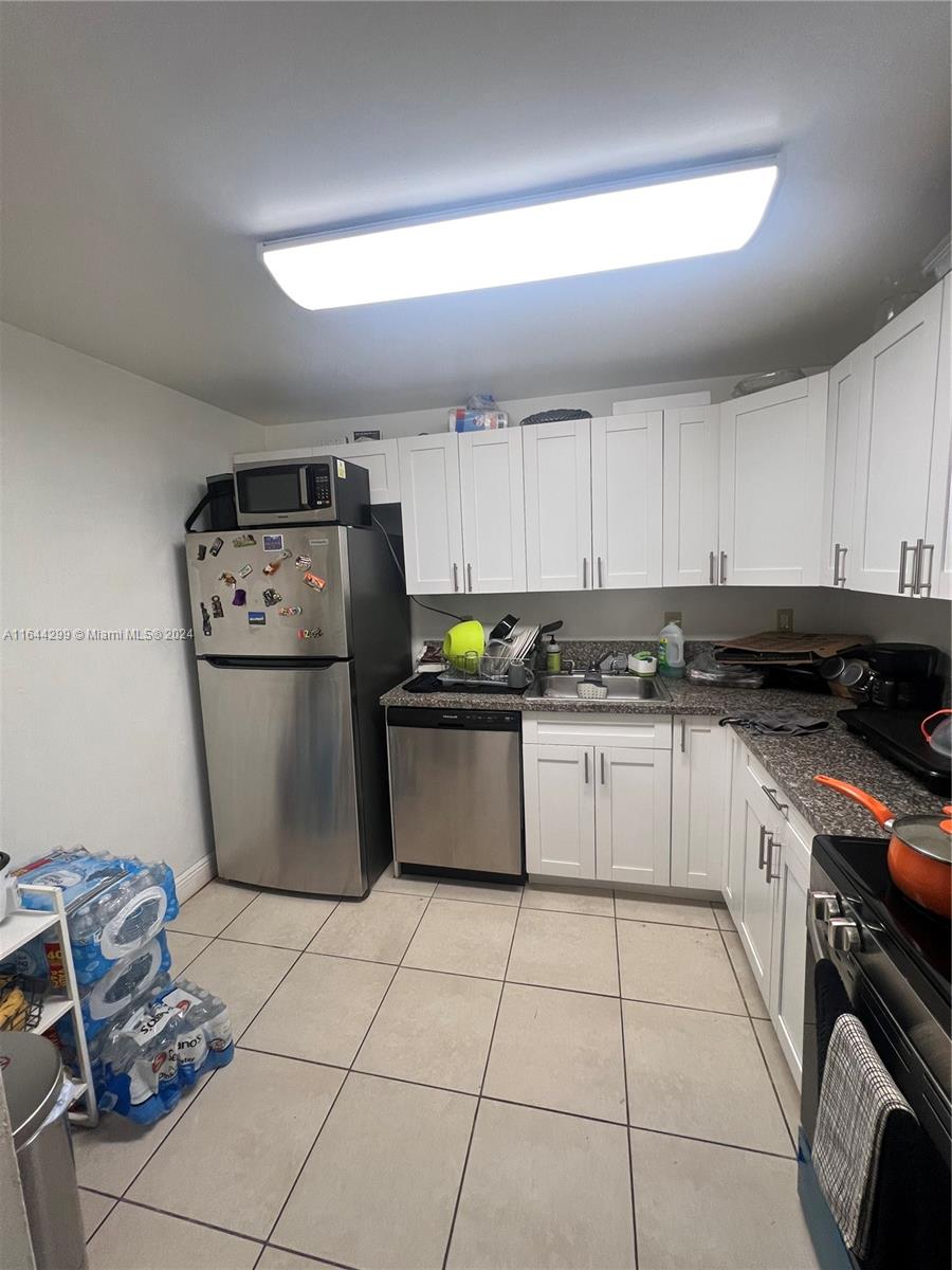 DORAL GARDENS II CONDO - Residential