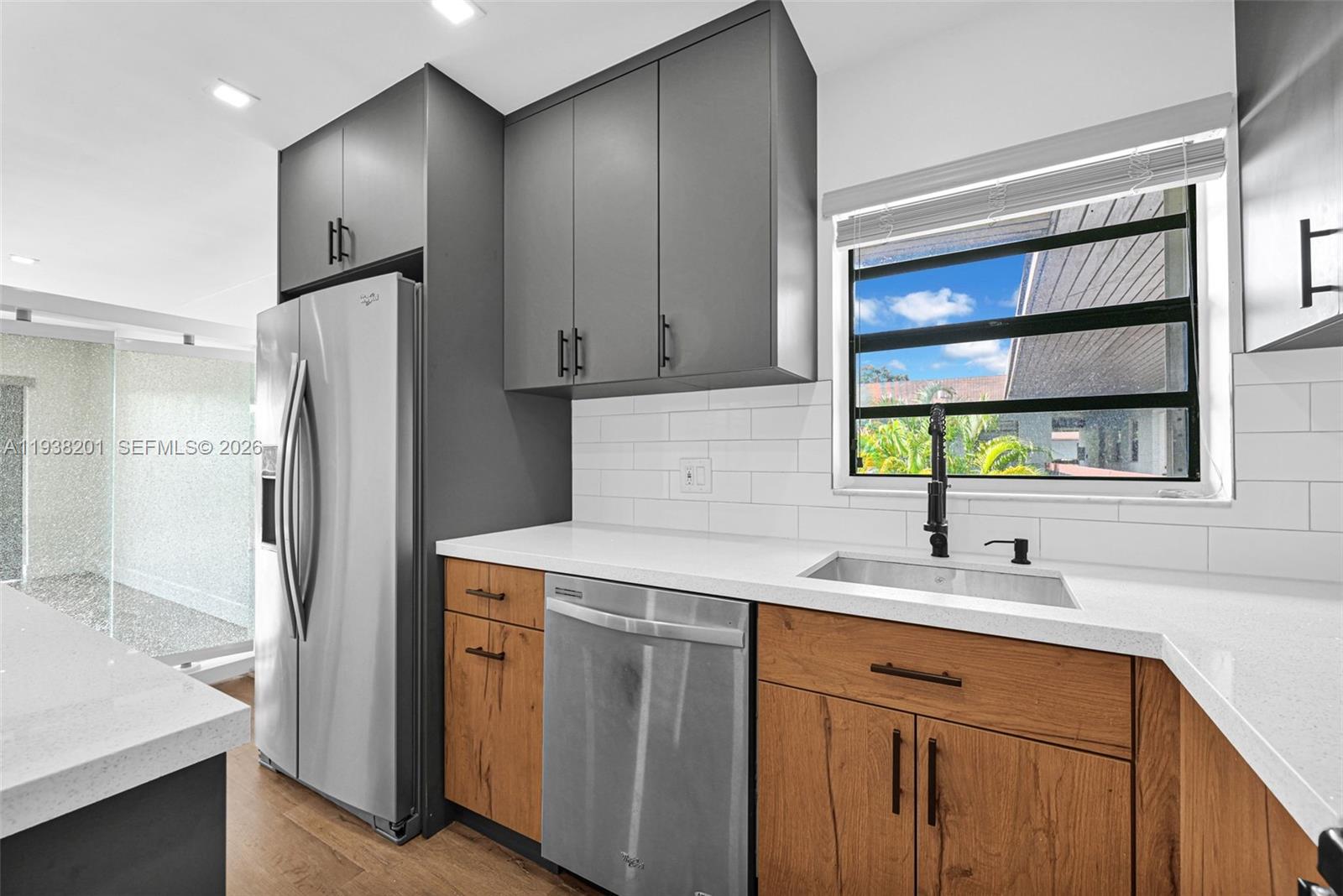 FLAMINGO CONDO - Residential