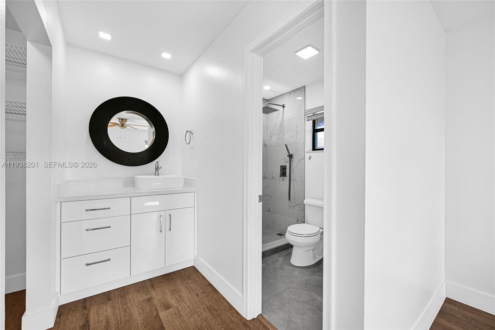 FLAMINGO CONDO - Residential