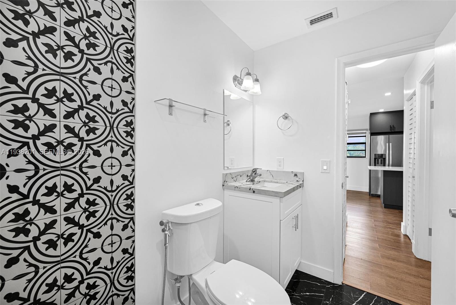 FLAMINGO CONDO - Residential