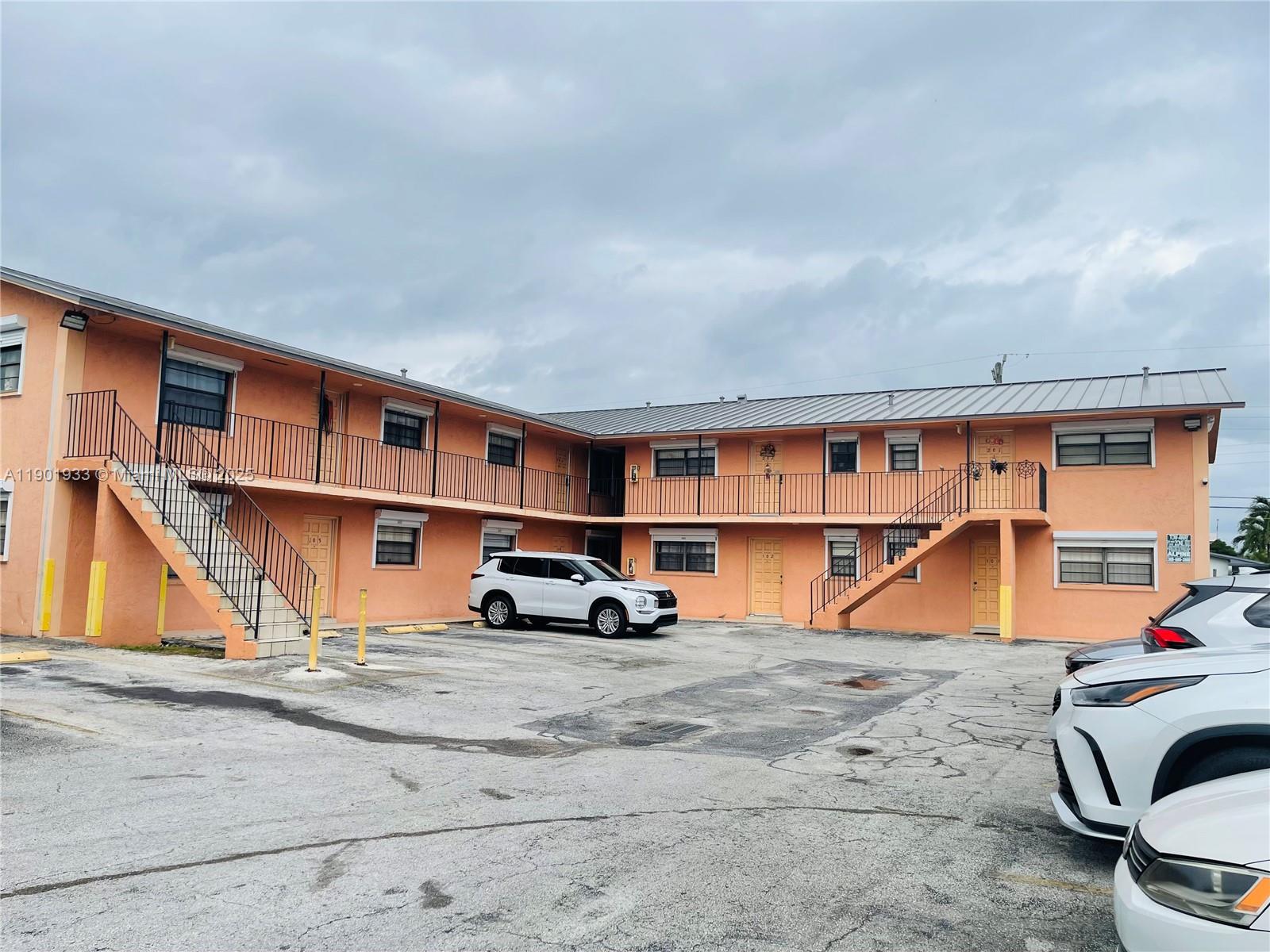 HIALEAH 10TH ADDN - Residential Lease