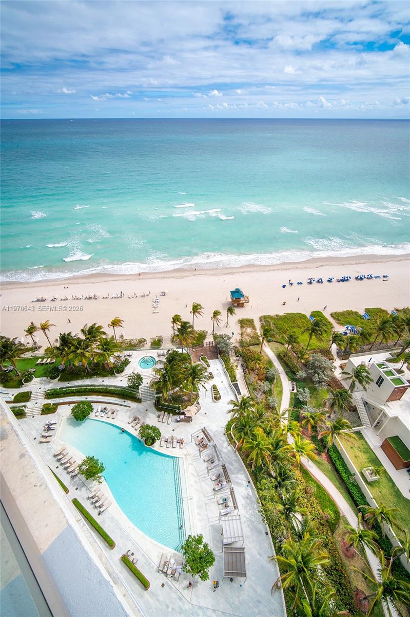 18975 COLLINS CONDO - Residential