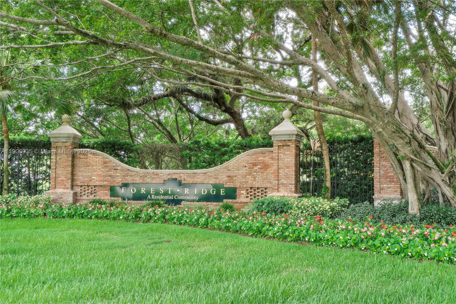 FOREST RIDGE PATIO HOMES - Residential