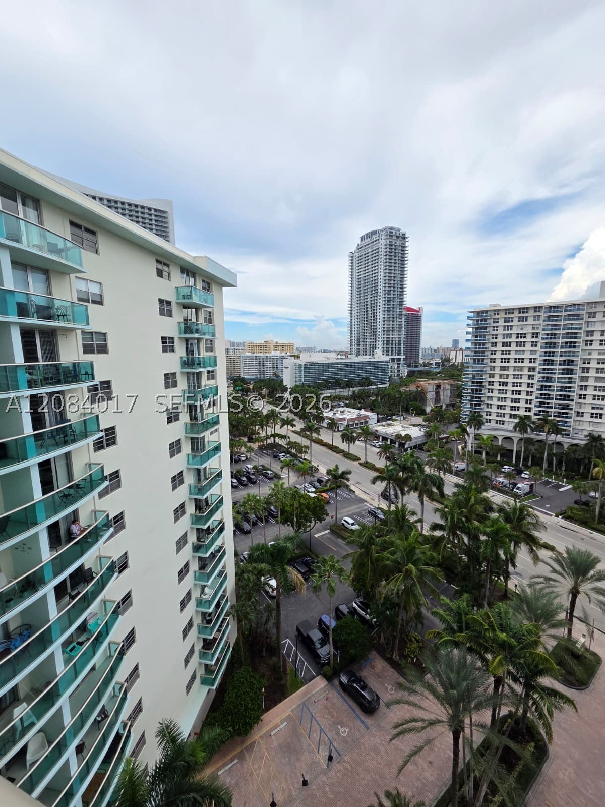 3801 S Ocean Dr 14U