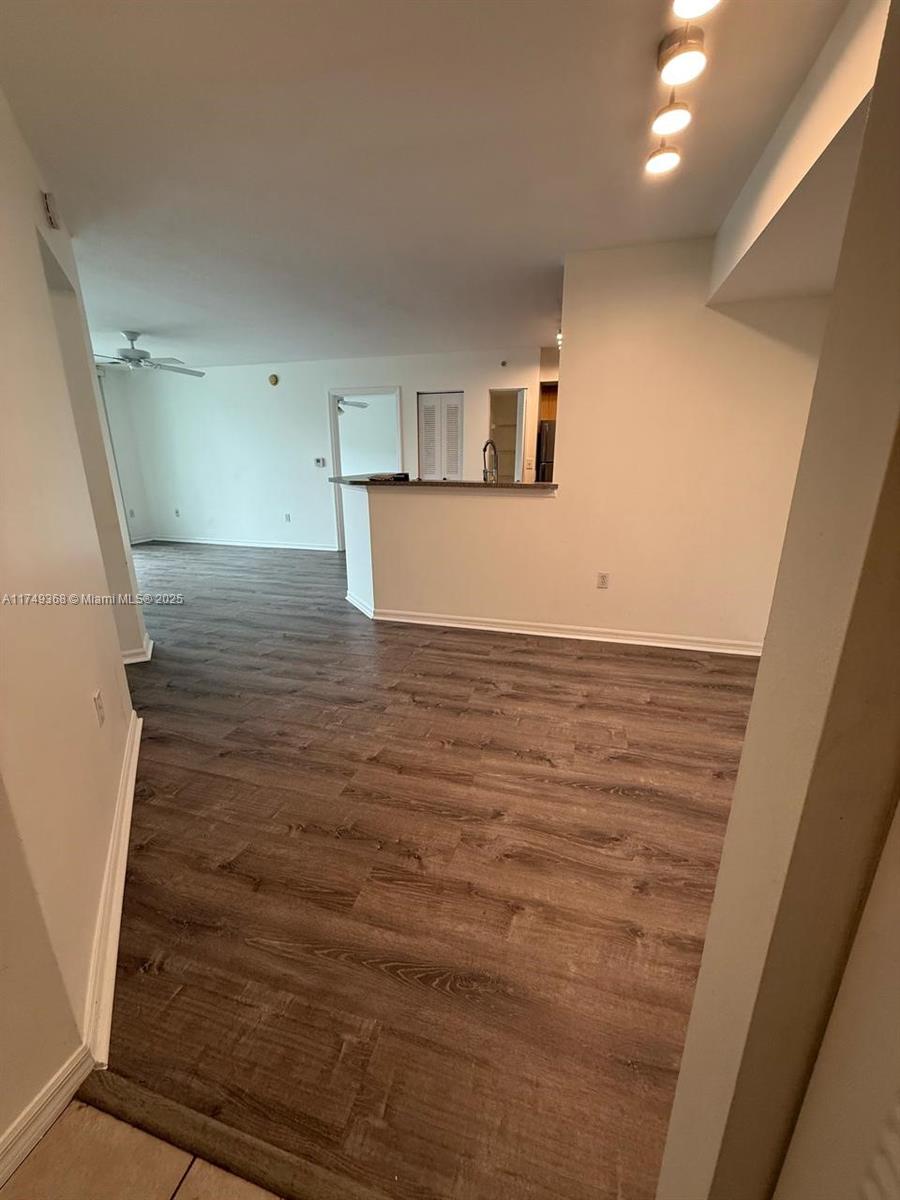 VILLA DEL SOL CONDO - Residential Lease