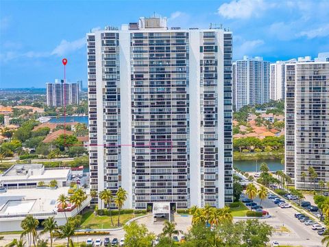 A home in Aventura