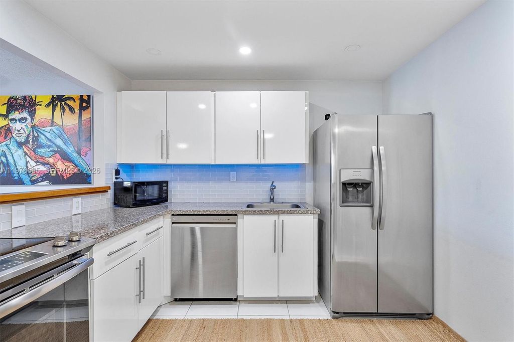 Photo of 600 Parkview Dr #227, Hallandale Beach, FL 33009 (MLS # A11978695)