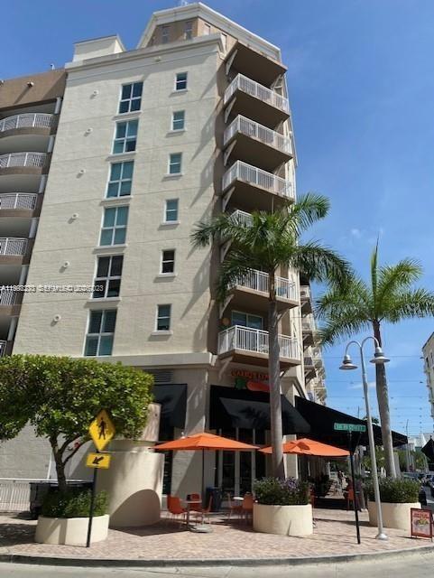 DOWNTOWN DADELAND CONDO N - Residential Lease