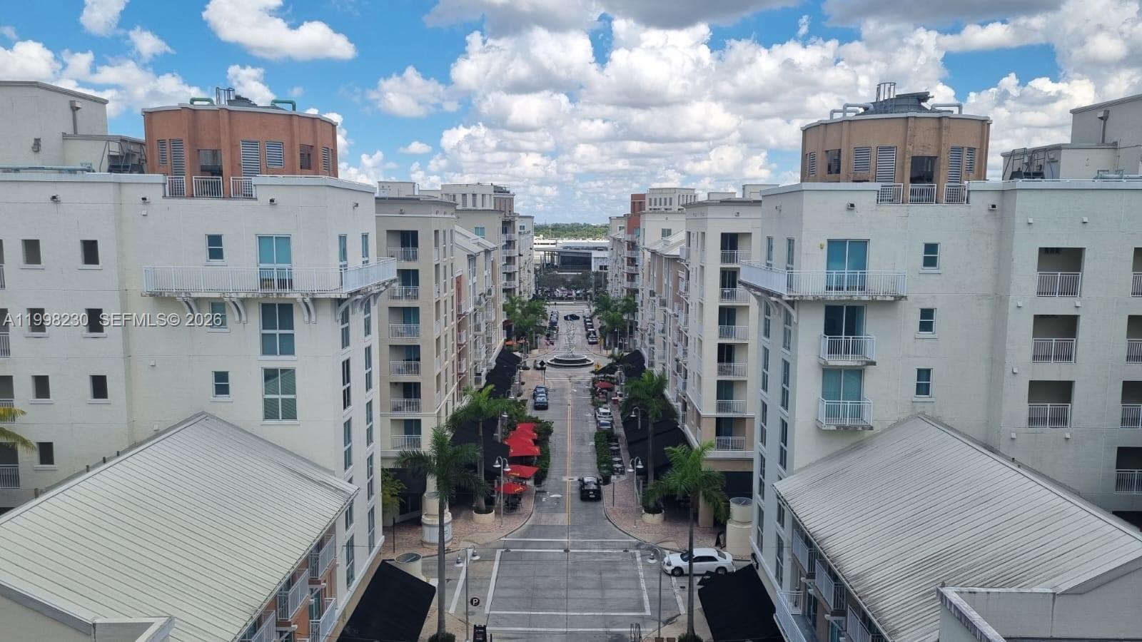 DOWNTOWN DADELAND CONDO N - Residential Lease