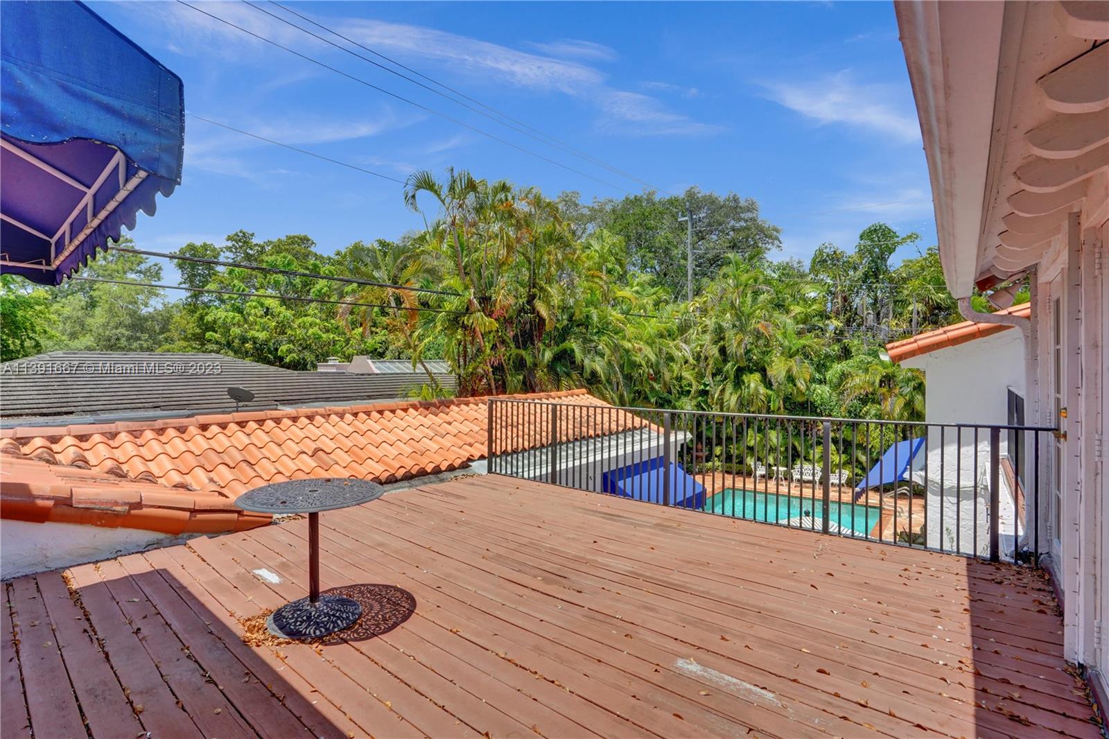 C GABLES RIVIERA SEC 12 - Residential