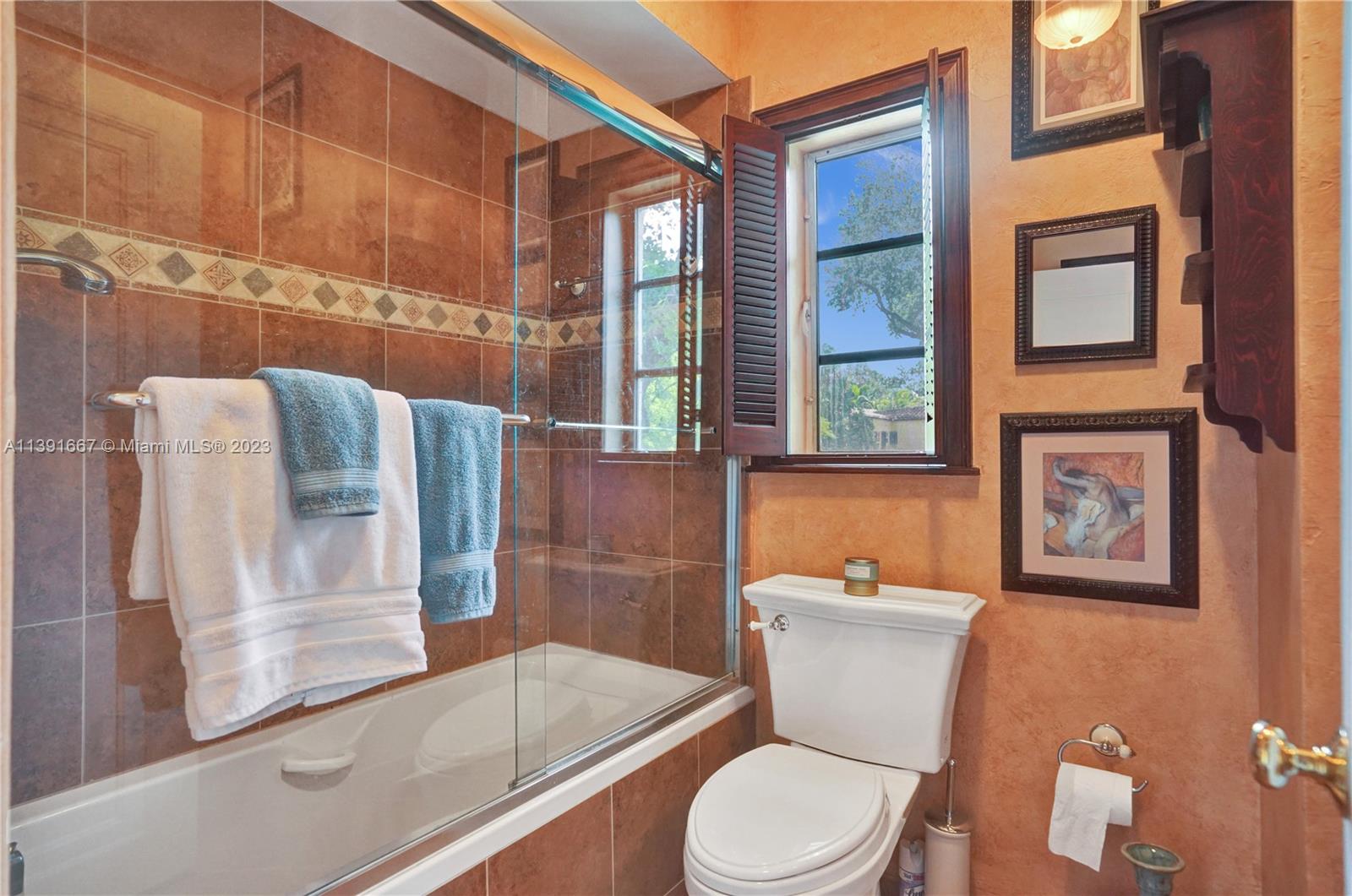 C GABLES RIVIERA SEC 12 - Residential