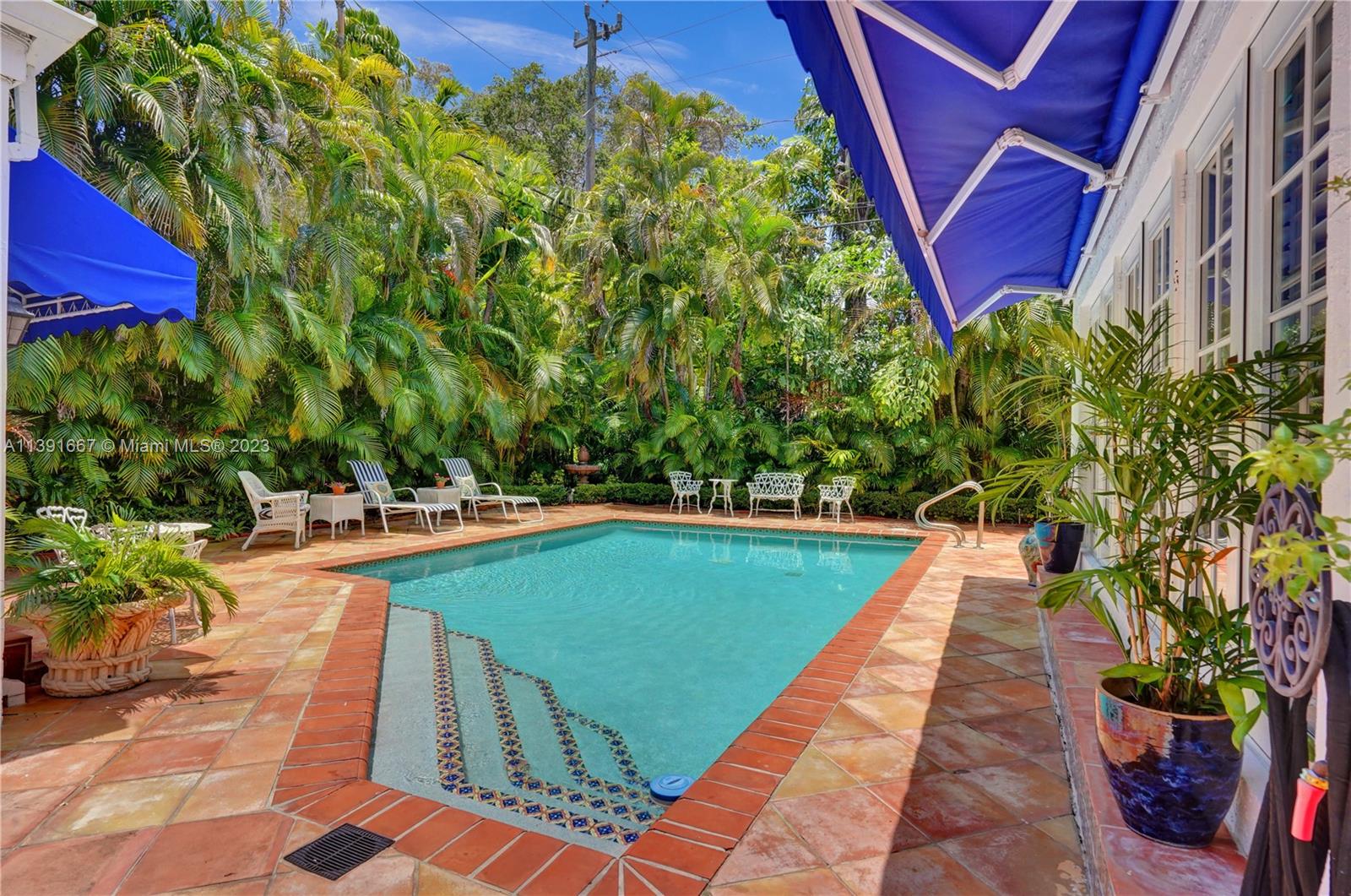 C GABLES RIVIERA SEC 12 - Residential