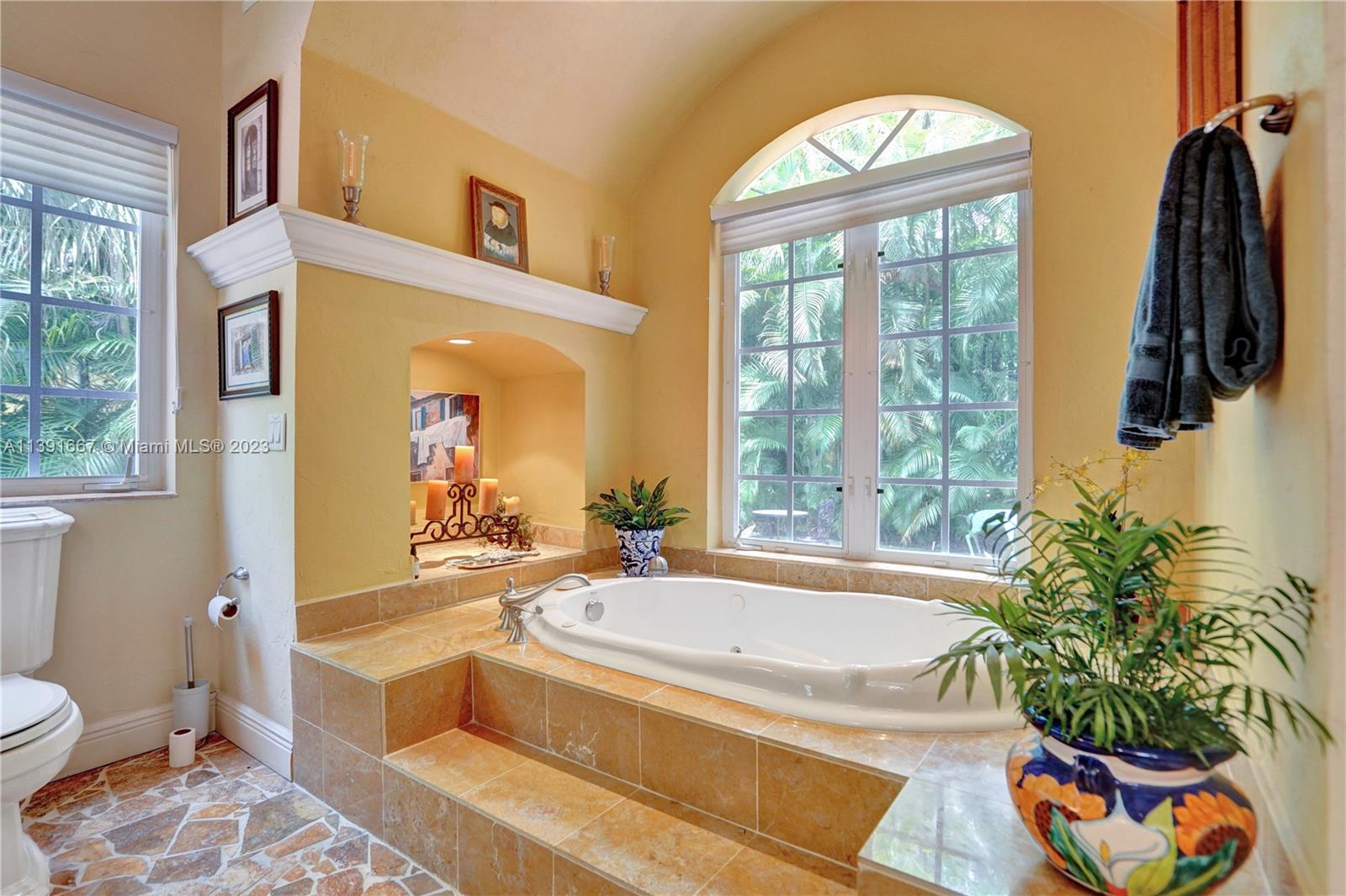 C GABLES RIVIERA SEC 12 - Residential