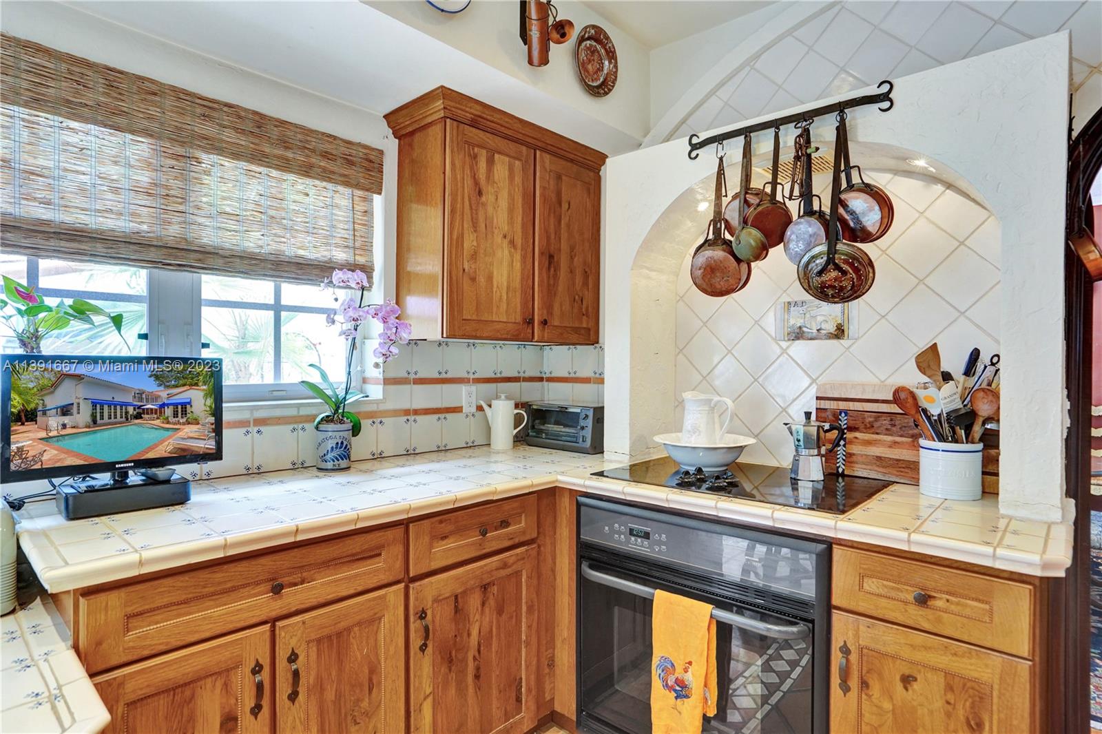 C GABLES RIVIERA SEC 12 - Residential