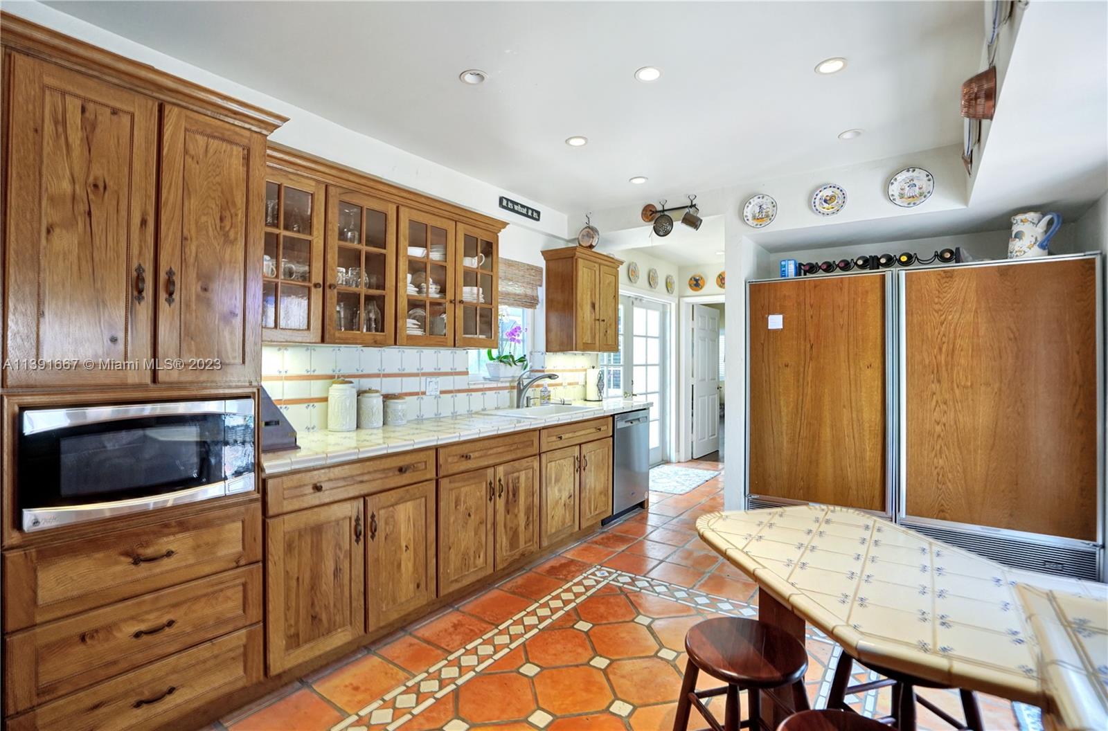 C GABLES RIVIERA SEC 12 - Residential